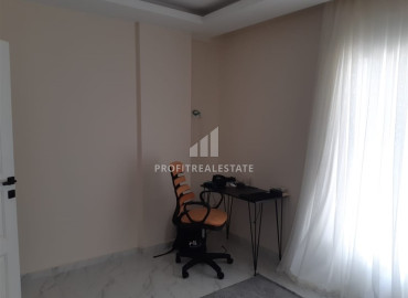 One-bedroom apartment with furniture and appliances in a building without facilities, Gazipasa, Alanya, 60 m2 ID-12235 фото-8