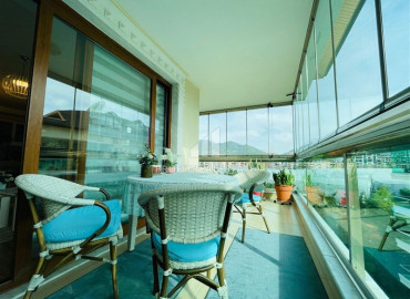 Elegant furnished penthouse 210 m2, with five bedrooms, glazed balcony, in Oba, Alanya ID-12245 фото-6