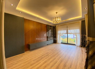 Дизайнерская четырехкомнатная квартира, 140м², в новом комплексе в микрорайоне Акдениз, района Мезитли. ID-12248 фото-11