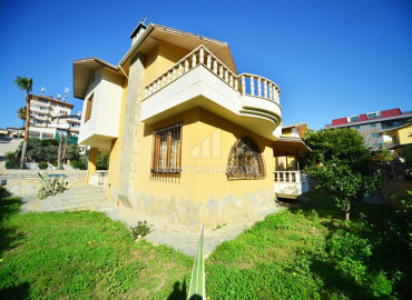 Two-storey house with three bedrooms, furnished, 500 meters from the center of Kestel, Alanya, 220 m2 ID-12253 фото-2
