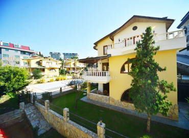 Two-storey house with three bedrooms, furnished, 500 meters from the center of Kestel, Alanya, 220 m2 ID-12253 фото-16
