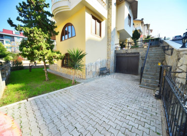 Spacious villa 4 + 2, with a fireplace, furniture and appliances, in Kestel, Alanya, 300 m2 ID-12254 фото-19
