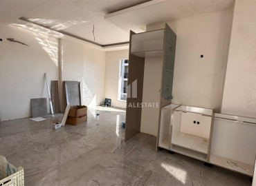 Трехкомнатная квартира в новостройке, 120 м2, без мебели,  с чистовой отделкой и кухонным гарнитуром в Аланье ID-12267 фото-7