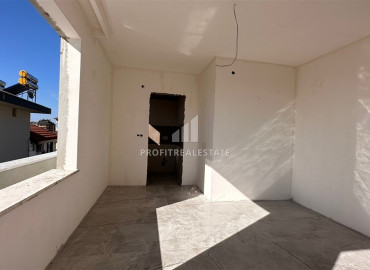Трехкомнатная квартира в новостройке, 120 м2, без мебели,  с чистовой отделкой и кухонным гарнитуром в Аланье ID-12267 фото-15