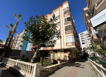 Furnished two bedroom apartment with a separate kitchen and a glazed balcony, 300 meters from the sea, Tosmur, Alanya ID-12299 фото-2