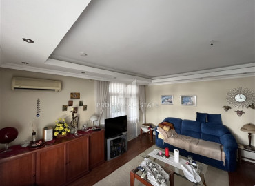 Меблированная трехкомнатная квартира с отдельной кухней и застекленным балконом, в 300 метрах от моря, Тосмур, Аланья ID-12299 фото-7
