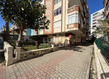 Furnished two bedroom apartment with a separate kitchen and a glazed balcony, 300 meters from the sea, Tosmur, Alanya ID-12299 фото-9