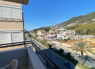 Furnished apartment with three bedrooms, separate kitchen, jacuzzi, 200 meters from the sea, in the center of Alanya ID-12300 фото-14