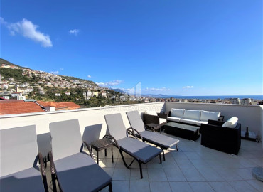 Furnished four-bedroom penthouse with panoramic sea views in Alanya ID-12312 фото-17