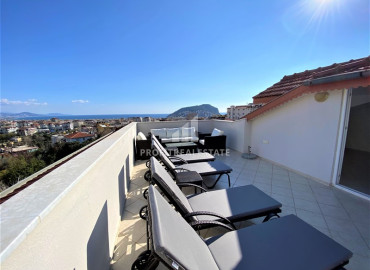 Furnished four-bedroom penthouse with panoramic sea views in Alanya ID-12312 фото-18