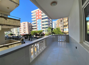 Stylish furnished apartment 2 + 1, 120 m2, with a separate kitchen, 200 meters from the sea in Tosmur, Alanya ID-12313 фото-9