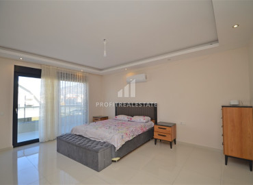Luxury furnished penthouse 4 + 1, 205m², in a residence with good facilities near the sea in Kargicak ID-12318 фото-18