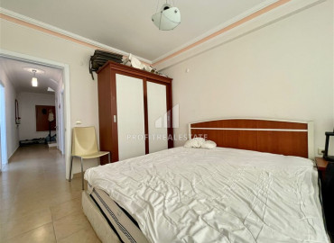 Недорогая двухэтажная квартира 3+2, в уютном жилом комплексе, на расстоянии 200 метров от центра Джикджилли, Аланья ID-12332 фото-8