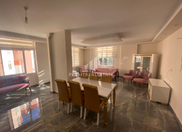 Просторная трехкомнатная квартира, 120м², на берегу моря в Мезитли, в комплексе с бассейном ID-12336 фото-5