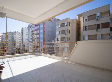 Three bedroom unfurnished apartment, 550 meters from the sea, in the central district of Antalya, 140 m2 ID-12343 фото-15