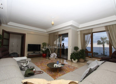 Видовая меблированная квартира 3+1, 160 м2, с отдельной кухней, у самого моря в Тосмуре, Аланья ID-12358 фото-11