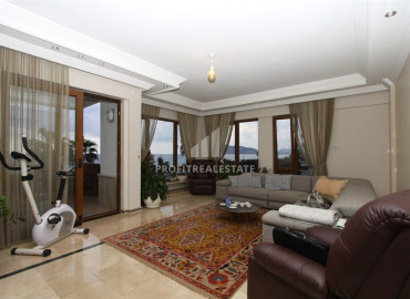 View furnished apartment 3 + 1, 160 m2, with a separate kitchen, near the sea in Tosmur, Alanya ID-12358 фото-17