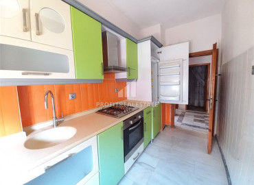 Трехкомнатная квартира, 100м², с отдельной кухней в доме городского типа в 100м от пляжа Клеопатры, Алания центр ID-12389 фото-5
