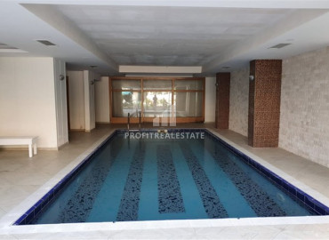 Меблированная квартира 1+1, на первой береговой линии, с застекленным балконом и теплыми полами, в центре  Махмутлара, Аланья ID-12391 фото-20