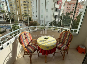 Меблированная трехкомнатная квартира 110 м2, с джакузи, застекленным балконом, в 400 метрах от пляжа, Тосмур, Аланья ID-12393 фото-7