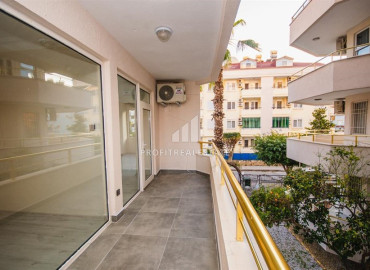 Two bedroom apartment 100 m2, unfurnished, with a kitchen, 450 meters from the sea in the center of Alanya ID-12395 фото-12