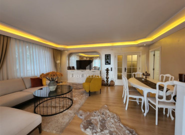 Трехкомнатная квартира, 135м², с дизайнерским интерьером в Махмутларе, в 400м от Средиземного моря ID-12396 фото-1