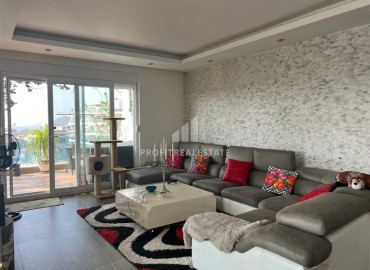 Furnished penthouse 155 m2, with three bedrooms and sea views, in a luxury residence in Cikcilli, Alanya ID-12416 фото-17