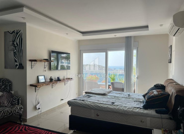 Furnished penthouse 155 m2, with three bedrooms and sea views, in a luxury residence in Cikcilli, Alanya ID-12416 фото-38