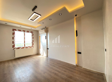 Three bedroom apartment, 140m², after major renovation in Mezitli area, Mersin ID-12431 фото-18