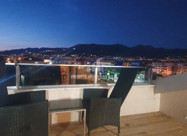 Furnished penthouse 110 m2, with two bedrooms, at an attractive price, in Oba, Alanya ID-12437 фото-17