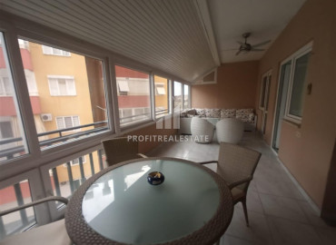 Inexpensive elegant two bedroom apartment 110 m2, with glazed balconies, 150 meters from the sea, in the center of Alanya ID-12438 фото-8