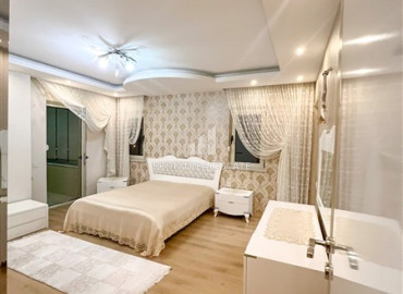 Фешенебельная меблированная квартира 3+1, 190 м2, с отдельной кухней и видом на море в Джикджилли, Аланья ID-12449 фото-7