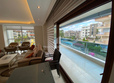 Apartment with four bedrooms and furniture, 100 meters from the center of Oba, Alanya, 220 m2 ID-12457 фото-6