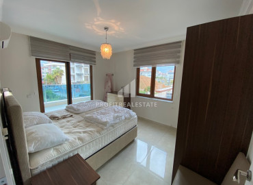 Apartment with four bedrooms and furniture, 100 meters from the center of Oba, Alanya, 220 m2 ID-12457 фото-11