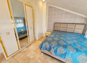 Недорогой меблированный пентхаус с тремя спальнями, джакузи и панорамным видом на море, в центре Аланьи ID-12469 фото-13
