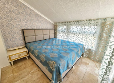 Недорогой меблированный пентхаус с тремя спальнями, джакузи и панорамным видом на море, в центре Аланьи ID-12469 фото-14