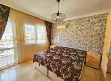 Недорогой меблированный пентхаус с тремя спальнями, джакузи и панорамным видом на море, в центре Аланьи ID-12469 фото-20