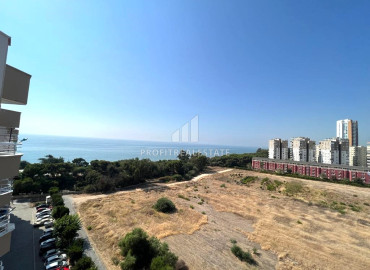 Furnished apartment 2 + 1, 120m², with excellent repair, in a residence with a swimming pool 100m from the sea in Mersin - Mezitli ID-12486 фото-19