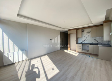 Апартаменты 2+1, 110м², с чистовой отделкой в доме городского типа в Куйулук, район Мезитли ID-12489 фото-6
