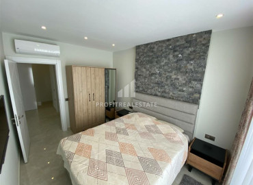 Two bedroom apartment, ready to move in, on the first coastline, Mahmutlar, Alanya, 73 m2 ID-12561 фото-7