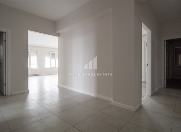 Three bedroom apartment with heating, in Lara, Antalya, 160 m2 ID-12581 фото-2