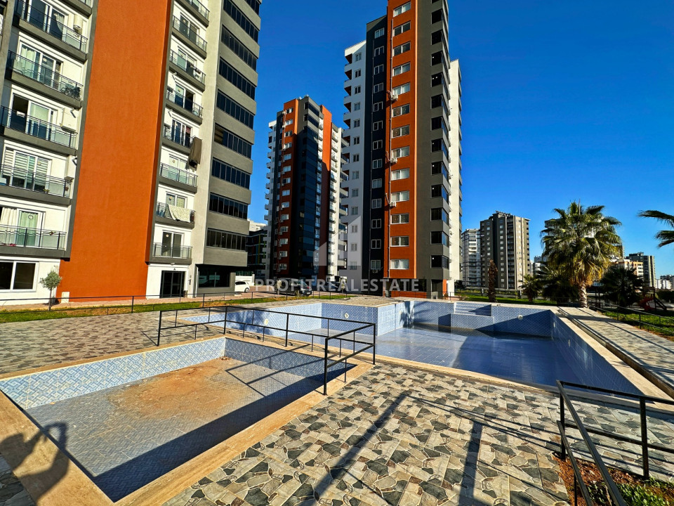 Трехкомнатные апартаменты, 115м², на высоком этаже в современной резиденции в районе Акдениз (Мезитли), Мерсин ID-12595 фото-1