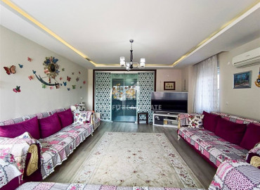Furnished apartment 3 + 1, in a well-maintained residence with a swimming pool, Konyaalti, Antalya, 150 m2 ID-12600 фото-7