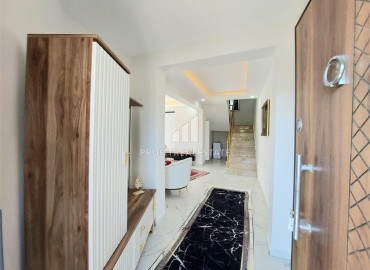 Недорогая уютная вилла 230 м2, с двумя спальнями и стильным интерьером, в 400 м от моря в Демирташе, Аланья ID-12640 фото-6