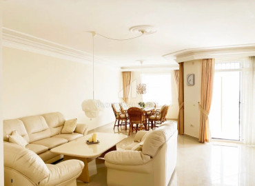 Большая элегантная двухуровневая квартира 250 м2, с тремя спальнями и панорамным видом на море, в Аланье ID-12641 фото-8
