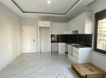 Новая двухкомнатная квартира в жилом комплексе 2022 года, Махмутлар, Аланья, 55 м2 ID-12692 фото-4