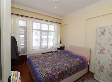 Недорогая, готовая для проживания трехкомнатная квартира 90 м2, в Махмутларе, Аланья ID-12707 фото-3