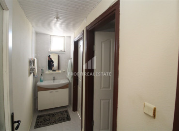 Недорогая, готовая для проживания трехкомнатная квартира 90 м2, в Махмутларе, Аланья ID-12707 фото-6