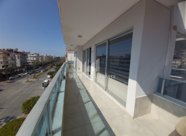 Стильная трехкомнатная квартира 135 м2, в 50 метрах от пляжа Клеопатра в центре Аланьи ID-12717 фото-4