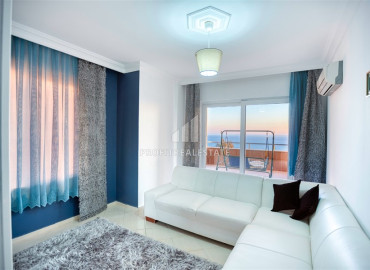 Двухэтажная яркая вилла с дизайнерским интерьером, с тремя спальнями и видом на море в Аланье ID-12728 фото-16
